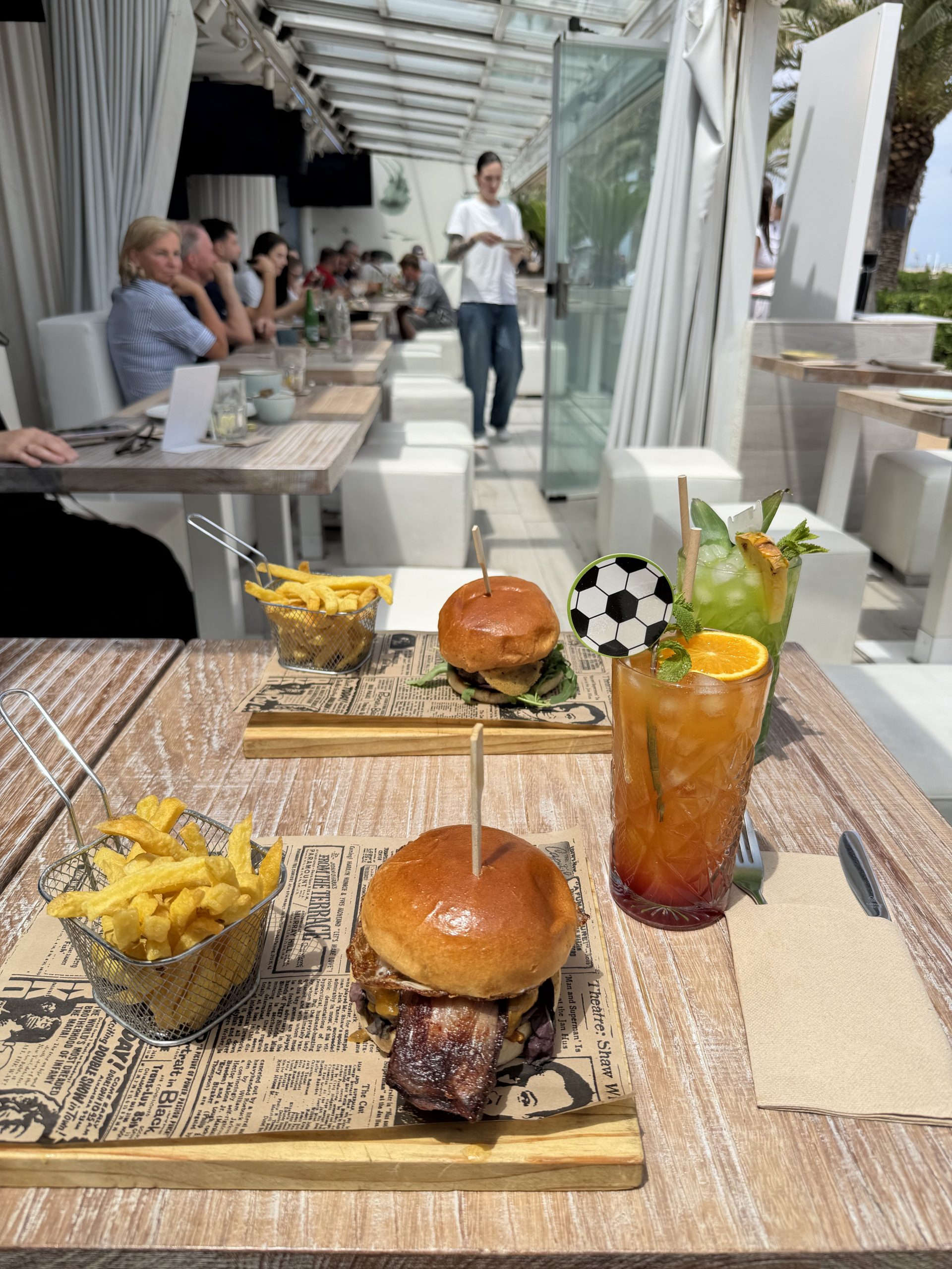 Hamburguesas y futbol